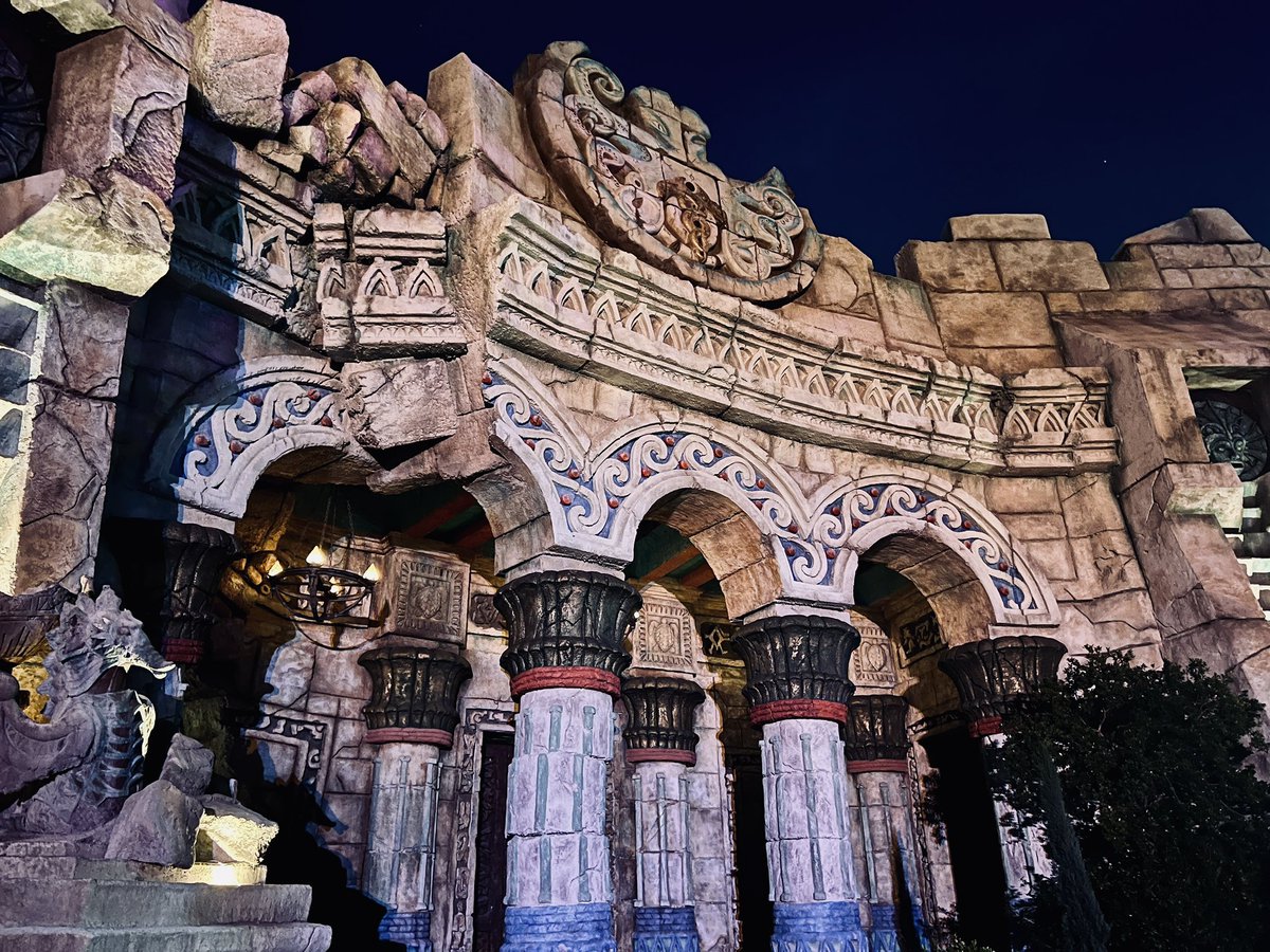 OrlandoDecoded's tweet photo. PSA: In a surprise twist tonight, Darkennon triumphed in battle over Poseidon. As a result, all future tours at Poseidon’s Fury have been cancelled. 🧜‍♂️😉🔱 @UniversalORL #universalorlando #orlando #PoseidonsFury #poseidon #justkidding #TacoTuesday https://t.co/nKnIbyr8bU