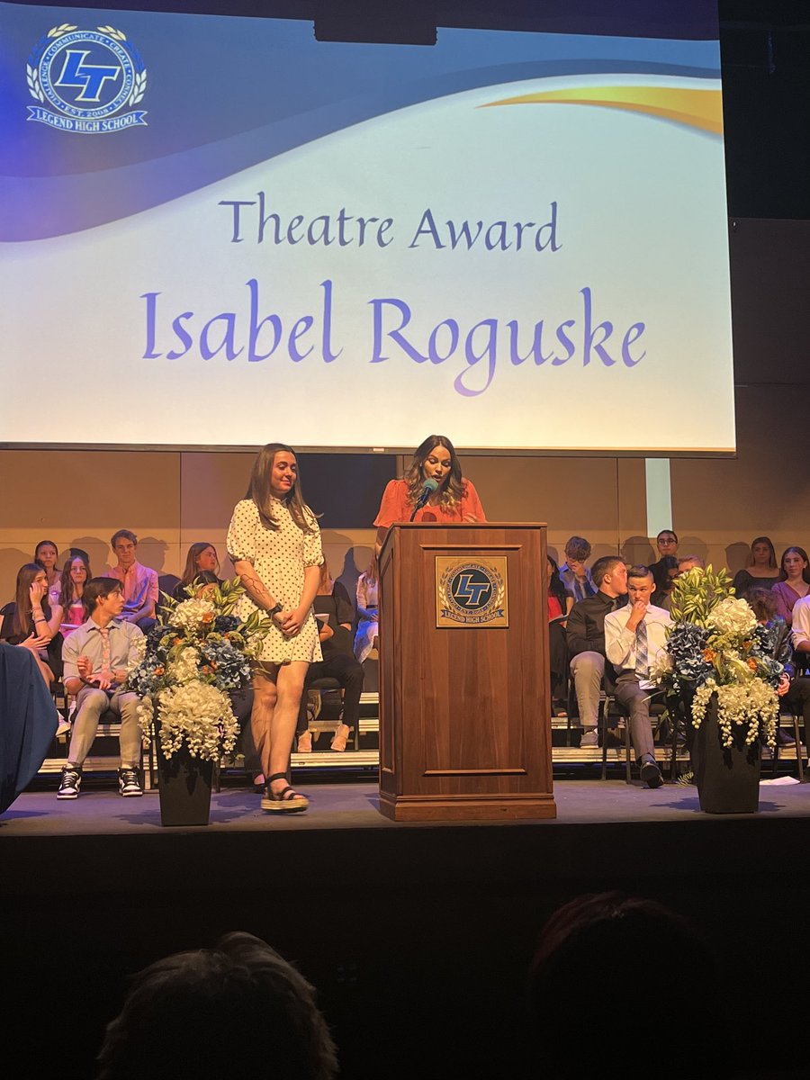 Isabel Roguske, 2023 Theatre underclassman of the year!!!!