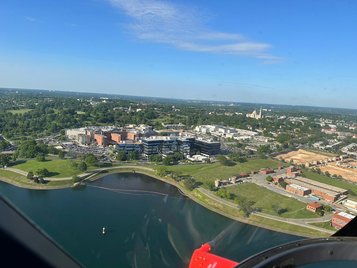DCpicufellows (@dcpicufellows) on Twitter photo Fantastic view of <a href="/ChildrensNatl/">Children's National Hospital 🏥</a> and our water supply from SkyBear during transport. What a privilege and honor to fly for sick kids. Credit: Dr Lisa Goto Fantastic view of <a href="/ChildrensNatl/">Children's National Hospital 🏥</a> and our water supply from SkyBear during transport. What a privilege and honor to fly for sick kids. Credit: Dr Lisa Goto