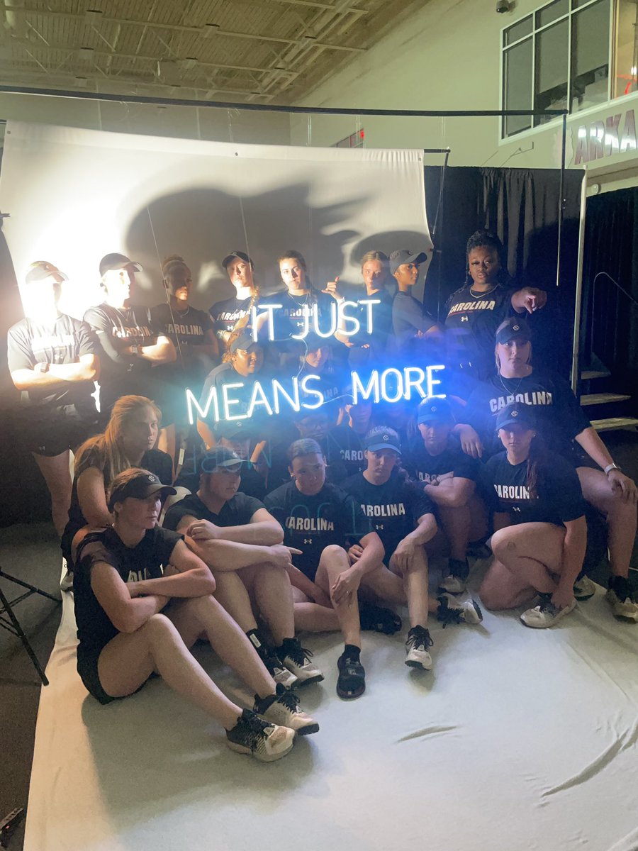 GamecockSoftbll's tweet photo. 📸 First day at the @SEC Tournament in the books! Time to hit the field tomorrow against the Aggies!!
#Gamecocks https://t.co/OYBIGrsQEm