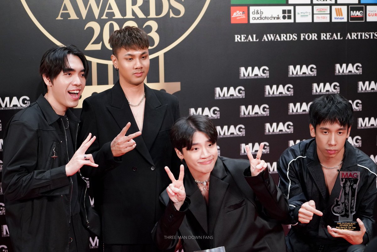 threemandownfan's tweet photo. ยินดีกับวงสำหรับรางวัล Best Band of the Year 💙

ขอบคุณที่���ำงานหนักกันมาโดยตลอด เก่งกันมากๆ เลย ชาวเมืองภูมิใจในตัวพวกคุณเสมอนะ 💙 

ขอบคุณ The Guitar Mag สำหรับรางวัลนี้ด้วยนะคะ 

#ThreeManDown
#TheGuitarMagAwards2023 https://t.co/lBjoPYi3jH