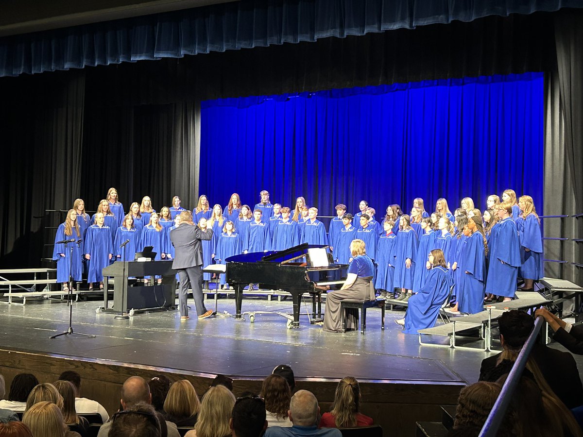 Papillion La Vista South High School tweet media