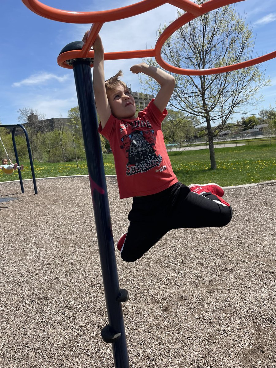 Enjoying the sunshine in Grade 1! <a href="/BSCS6/">Blessed Sacrament</a>