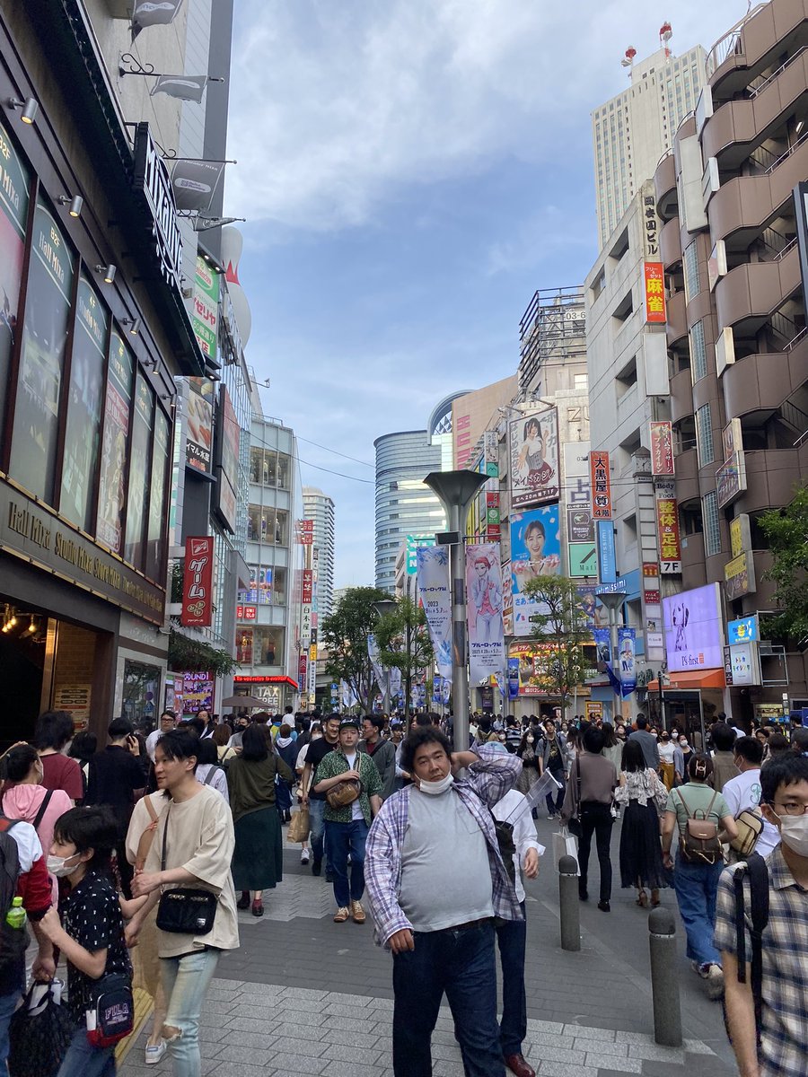 unktrkn's tweet photo. GWは東京に行くなどしていました https://t.co/cvPXSGQRID
