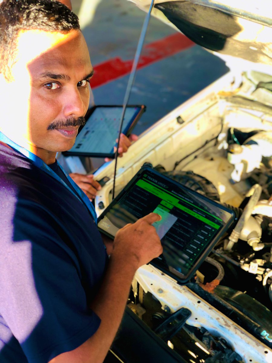 NadiAirport's tweet photo. Ahead of the game &amp; keeping up with cutting edge tech in airport operations! #FijiAirports’ #ARFFS 🚒✈️is the first in the 🌎 to partner with @Innovation_Tank 🖐 Vinaka Lance Orsmond (AeroAscent Founder &amp; Exec Director) for the in-house training!
@BillGavoka @MTCAFiji #AeroAscent https://t.co/dspLAfBkFB