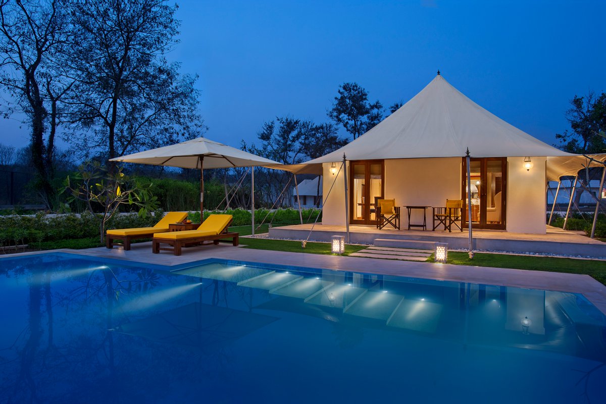 Escape to a serene oasis nestled in our luxurious forest tents at #TheOberoiSukhvilas.
#MyOberoi #Luxury #Chandigarh #ForestTents #LuxuryHotel #PrivatePool #Room #SiswanForest #LuxuryTents #View #Unwind #Serene #Luxurious