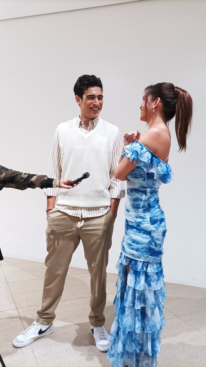 StudioVivaPH's tweet photo. HAPPY LUNA and HAPPY KALIX 🥹

Kumpleto na ang araw dahil sa #LuKal! 🫶

#One4TRIE #TheRainInEspaña #StudioViva #HeavenPeralejo #MarcoGallo @hperalejo @itsmeMarcoG https://t.co/dNHxJxxmaU