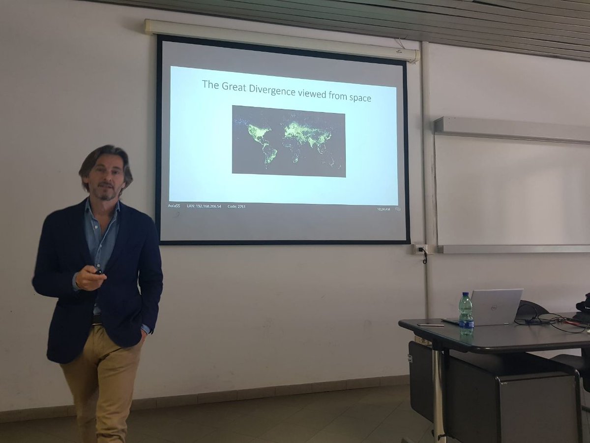 MscEEBL's tweet photo. May 9, 2023
@JacobWeisdorf  guest speaker in the European Economic History course at #EEBL on the topic “The Origins of Industrial Revolution"

@carciccar  @DEF_TorVergata  @unitorvergata https://t.co/OuXmvSP756