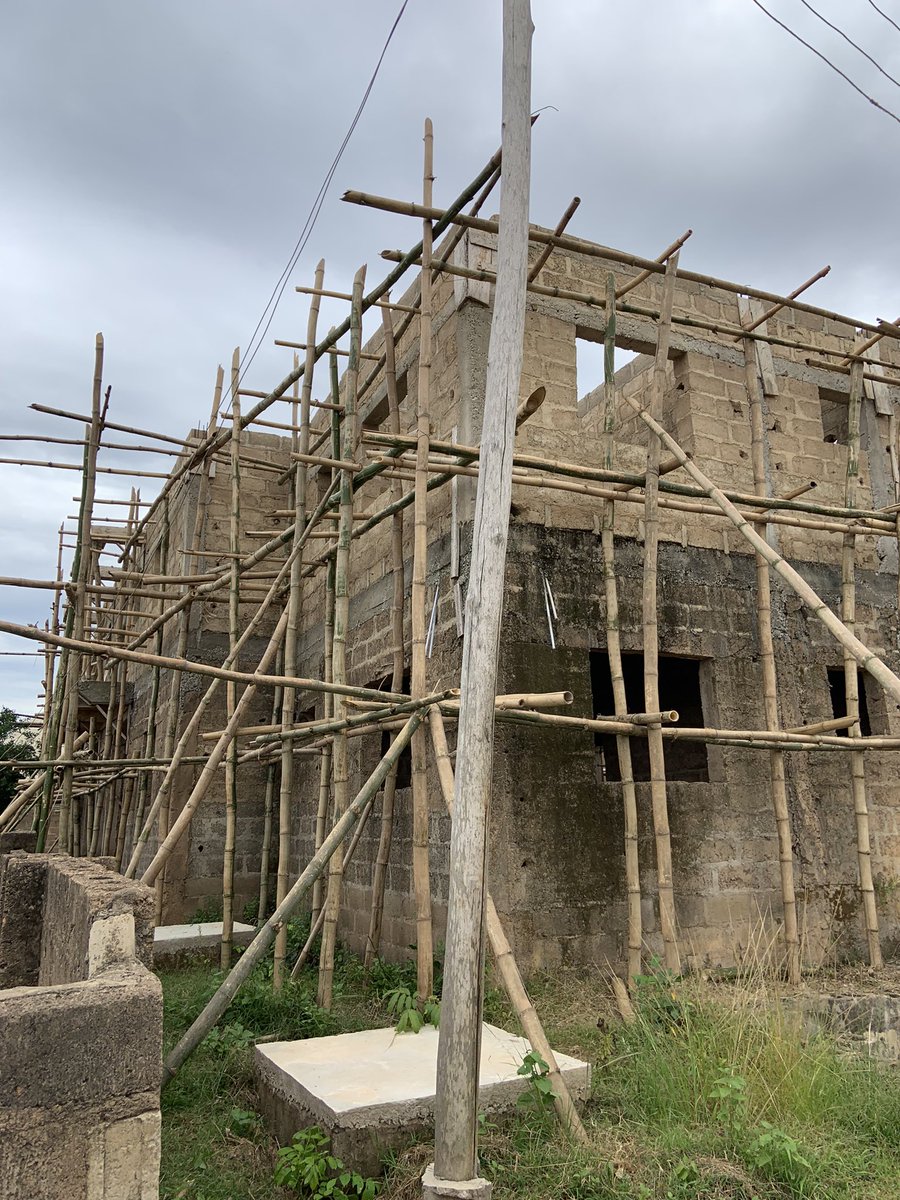 Hkluxryproperty's tweet photo. Rise up and get to work!
We are available for all construction work, contract us today to handle your dream’s project and we will surely deliver. 💯
#RMAMCl #Messi𓃵 Idan Transcorp De Bruyne #Construction https://t.co/o3mmlGWaDd