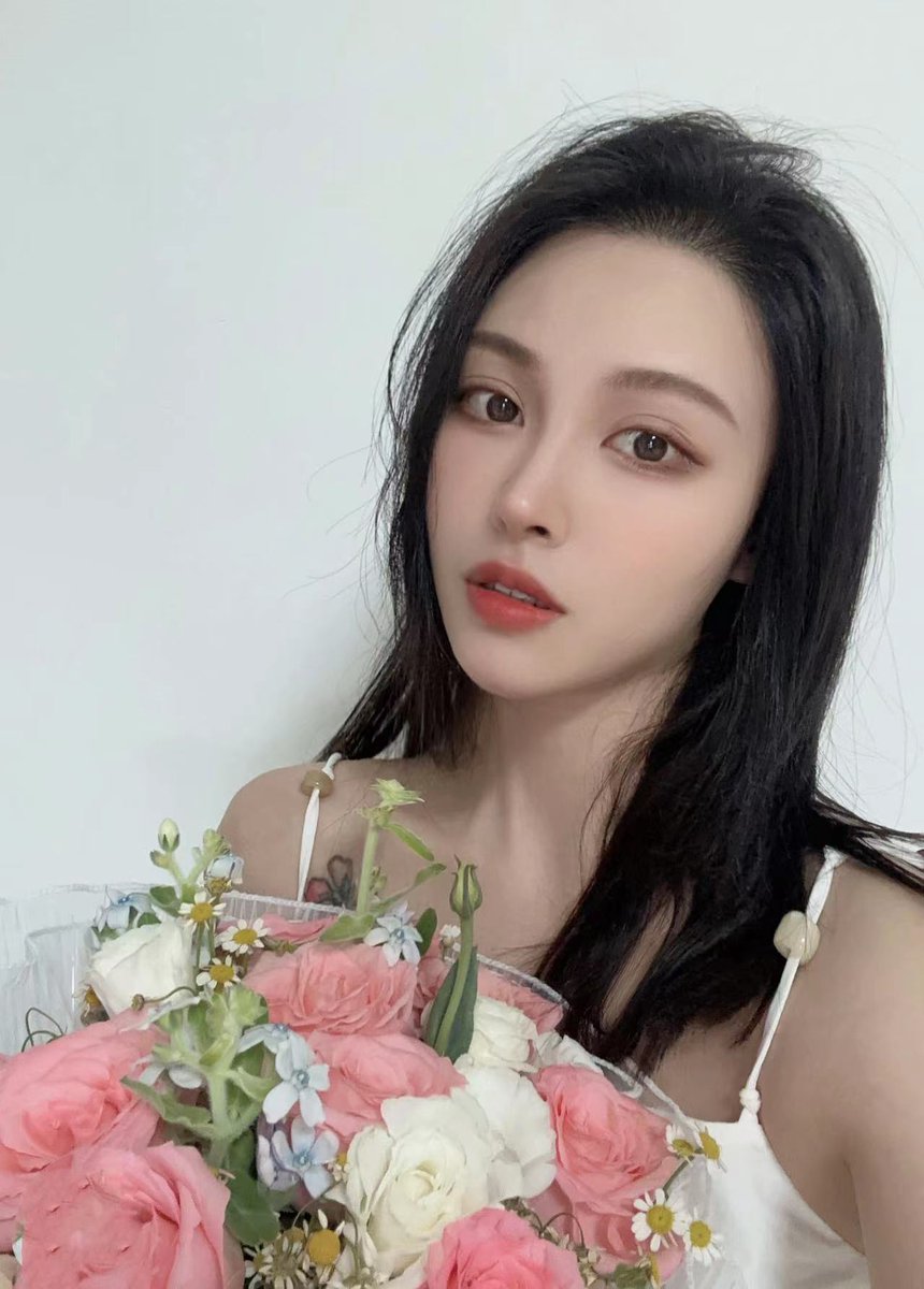 yangmengting186's tweet photo. #深圳女王 #四爱女攻 #黄金圣水 #虐阳虐肛  深圳南山有教室 https://t.co/ZjaN9ggnVo