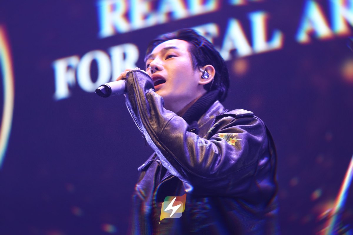 TrendyUpdate_th tweet picture