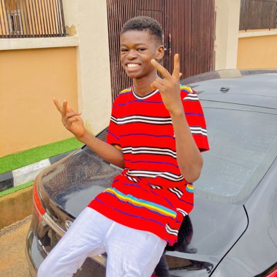 Andrew2Edeh's tweet photo. #NewProfilePic https://t.co/QSKy2kURTg