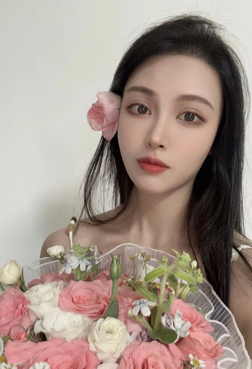 yangmengting186's tweet photo. #深圳女王 #四爱女攻 #黄金圣水 #虐阳虐肛  深圳南山有教室 https://t.co/ZjaN9ggnVo