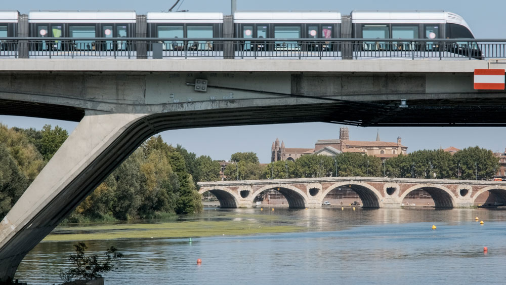 [ ÉVÈNEMENT "Des nouvelles de la Garonne" ]
Le #CAUE prend part à la programmation du "Nouveau Printemps Toulouse" et participe à une rencontre sur "Habiter la #Garonne"
📅 Sam 03/6 à 16h au Jardin Raymond VI à Toulouse
Gratuit - Tout public
+infos 👉 bit.ly/3LJaP6B