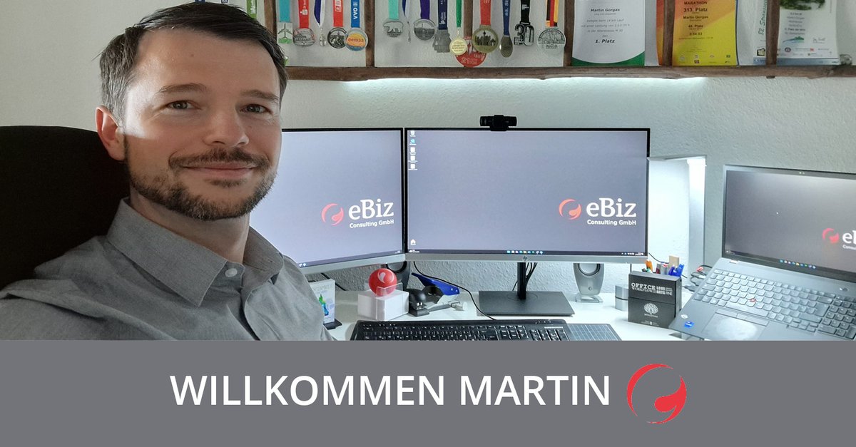 ebizcon's tweet photo. Herzlich Willkommen, Martin!
Nach meinem #MasterOfScience Abschluss blieb ich an der Hochschule und habe dort #Softwarearchitekturentwicklung, #Softwaredesign, Anforderungsanalyse, Dokumentation und Implementierungen übernommen.
#ebiz #willkommen #neuimteam #developer https://t.co/uyHLjUytJu