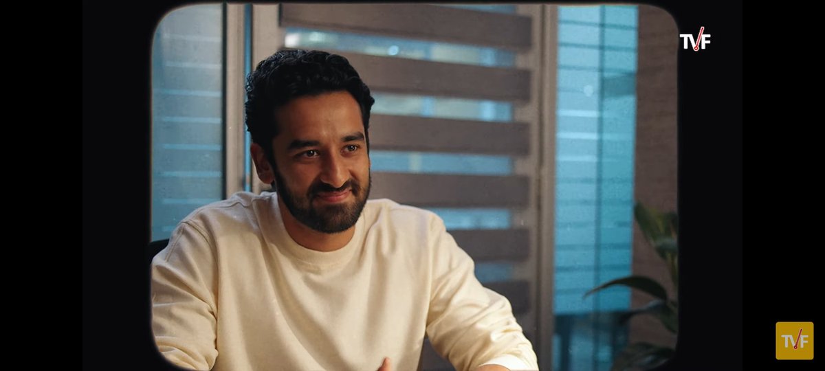 Ridzupie's tweet image. Omg so cute 😭❤️ Go stream their video right in The viral fever yt channel 😭💗

#VishalVashishtha #SurbhiJyoti