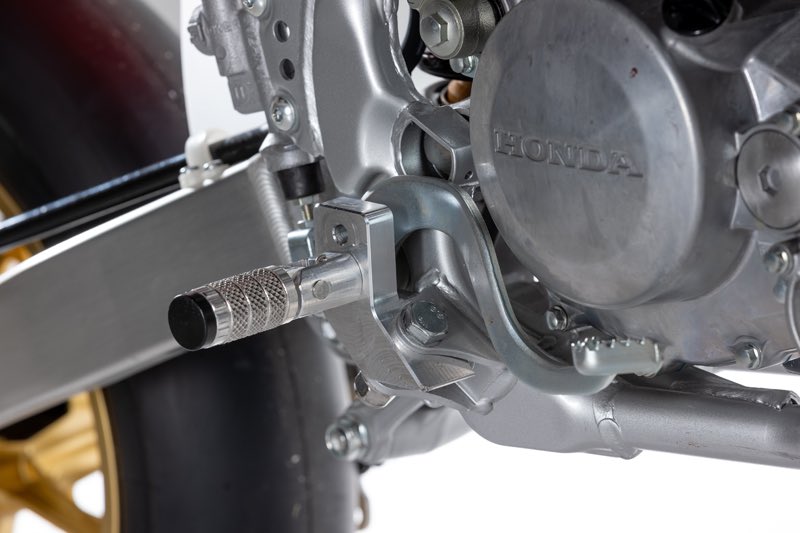 orecchi412's tweet image. 今仲間内で話題になってるこちら。
ヨーロッパのHONDAのライナップにある。イタリアのREDMOTO。