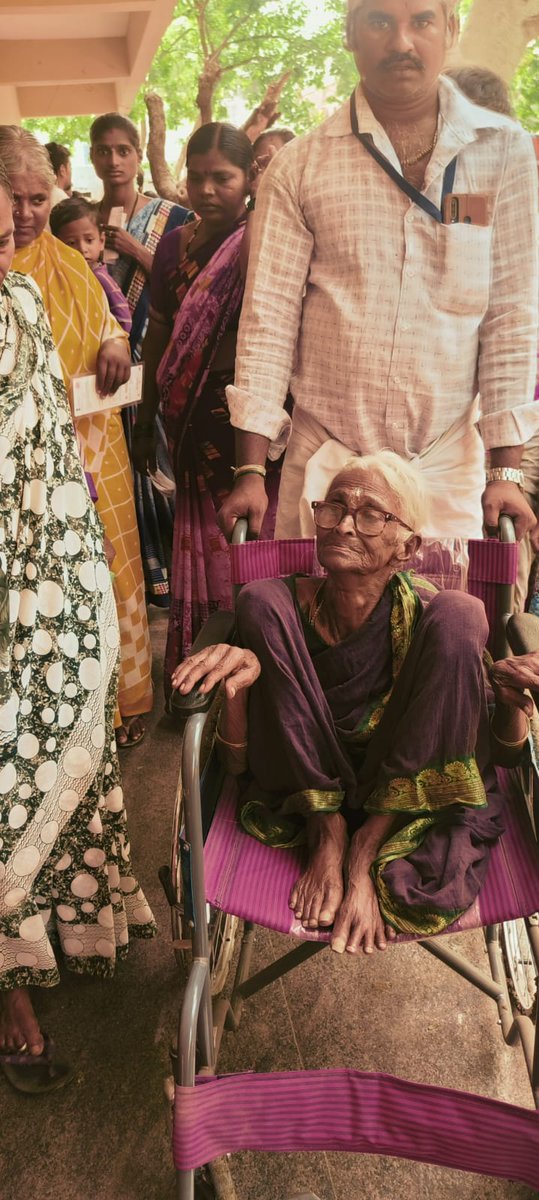 Deputy Commissioner Ballari tweet media