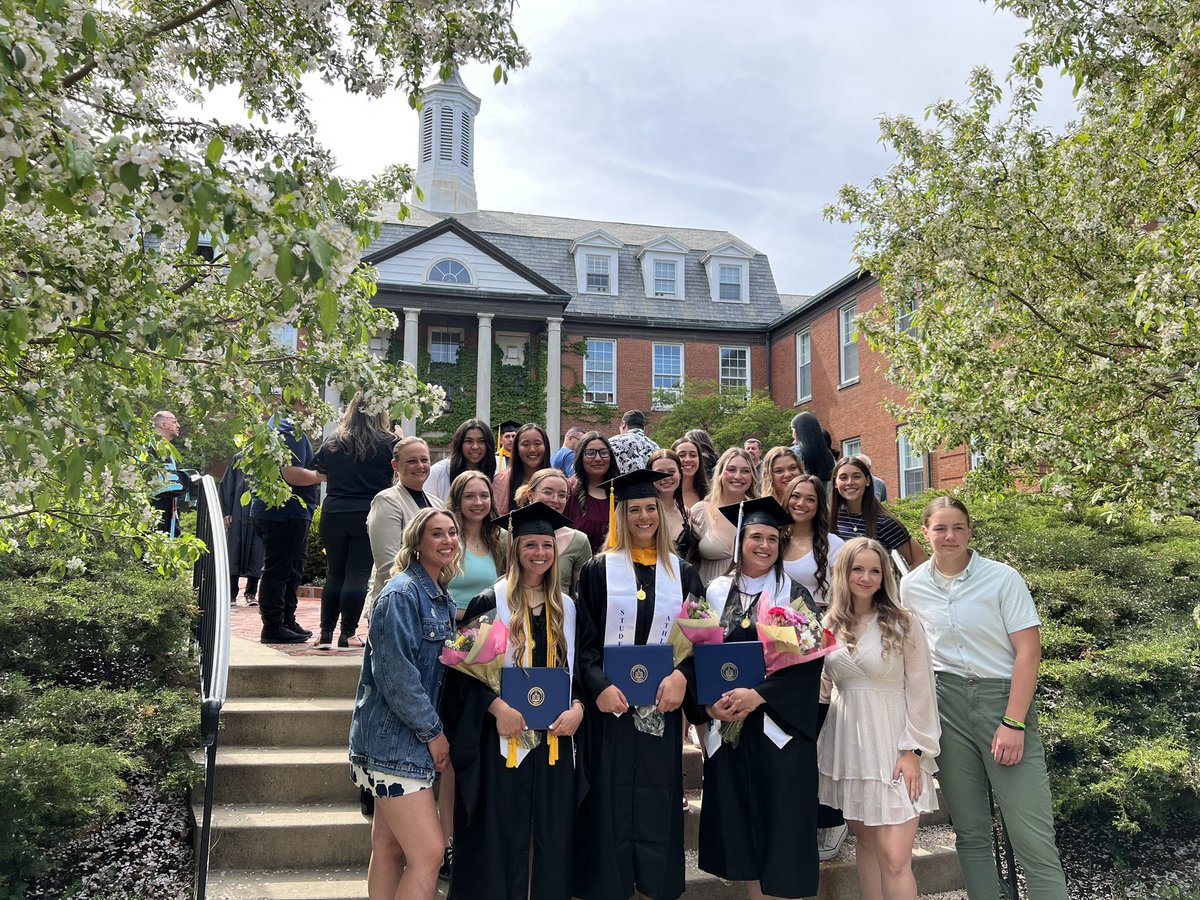 NPUSoftball's tweet photo. It was a beautiful day to have an early graduation for our seniors! 💙💛

#allin https://t.co/l31jkcGizU