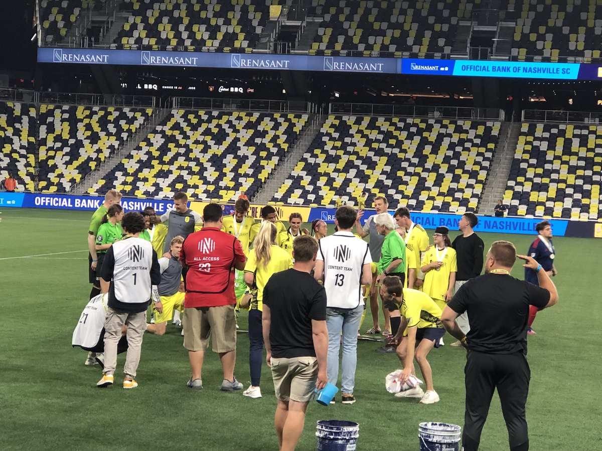wcsGMSjk's tweet image. Saturday I was lucky enough to see the @NashvilleSC United team play after the MLS game. Several of my  @wcsGMS former students are on the team, and one scored 2 goals to clinch the win! Congrats to these incredible players! #GMSgenerals #22generals23 #GeneralsLead
