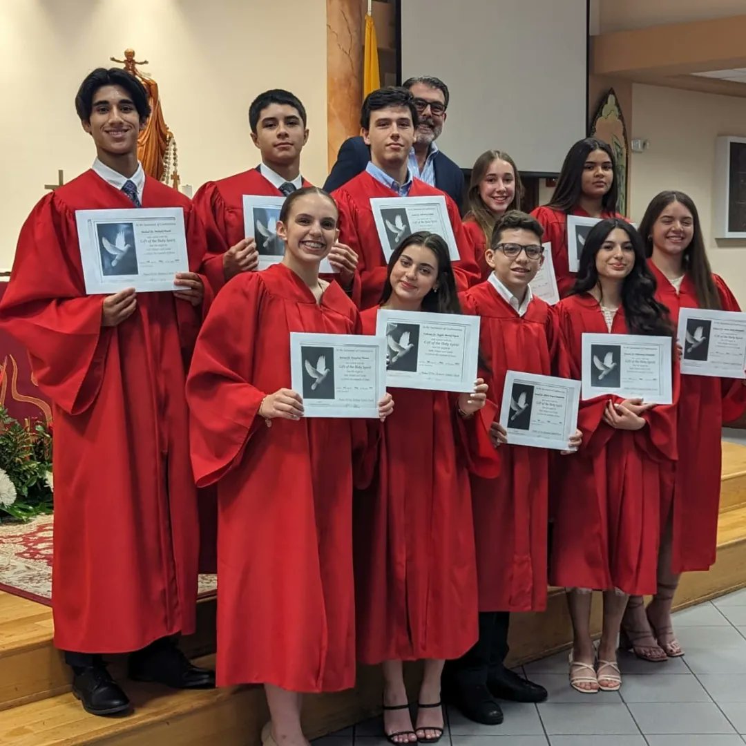 ccd_guadalupe's tweet photo. Congratulations to 

Alessia Blaschitz Leiser
Andres Calavia
Nicolas Eduardo Castillo
Fabiana Hernandez
Victoria Hernandez
Daniel Mantovani
Michael Francisco Picard
Fabiana Tejera
Marian Guadalupe Vicente

In the day of their Confirmation.

Special thanks to @moorchurchmiami https://t.co/esAQBtAxeo