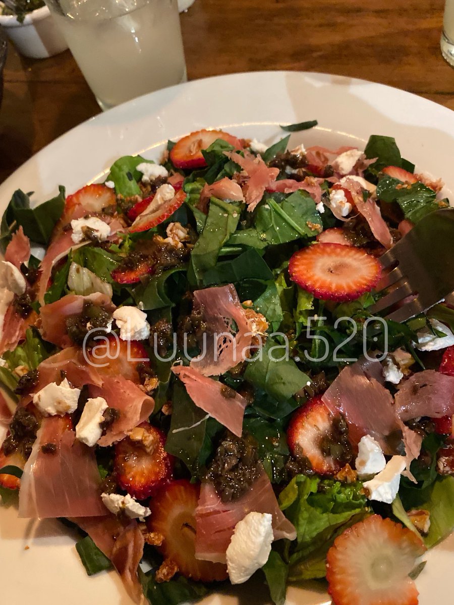 Luunaa520's tweet photo. It’s my time to party party 🎉 If you want to make this girl happy, you could deposit here 

https://t.co/Bk2tdrIMuz

Hbd to me 🥳🥳🥳
#happy #birthday #love #eating #beautiful https://t.co/PQ7g1CKre5