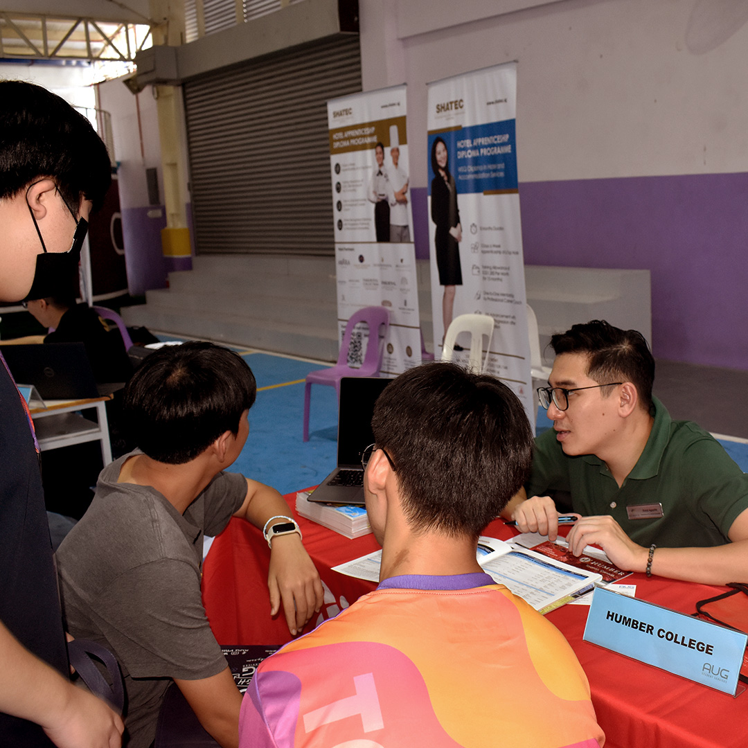 AUGPhilippines's tweet image. Ready to become an international student in 2023? AUG Philippines can help you get started! Take advantage of our free services and schedule an appointment with one of our expert education counselors today at tinyurl.com/FirstEnquiry.

#GoStudyAbroad #FreeProcessing #StudentVisa