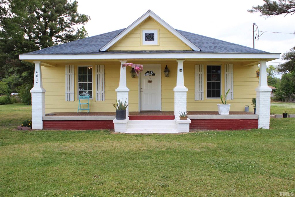 TammiKnapp's tweet photo. $185,000 - 6612 E Blalock Road, Lucama, NC 27851 https://t.co/gPksDZgA6W https://t.co/5KrRO9vKLM