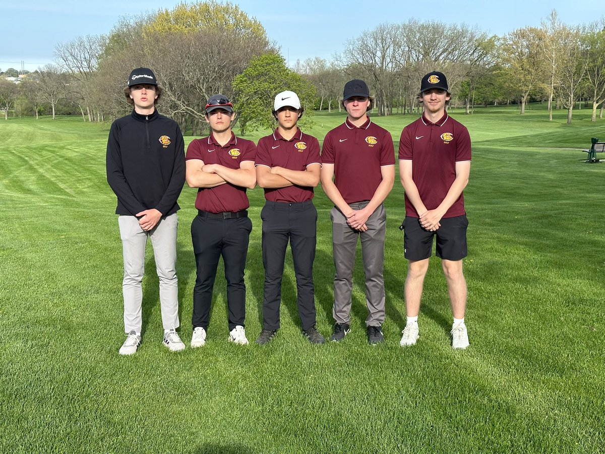 WACentralGolf's tweet photo. Bulldogs come out on top! Congrats to these guys on winning today’s mini! https://t.co/GsHprQvUc9