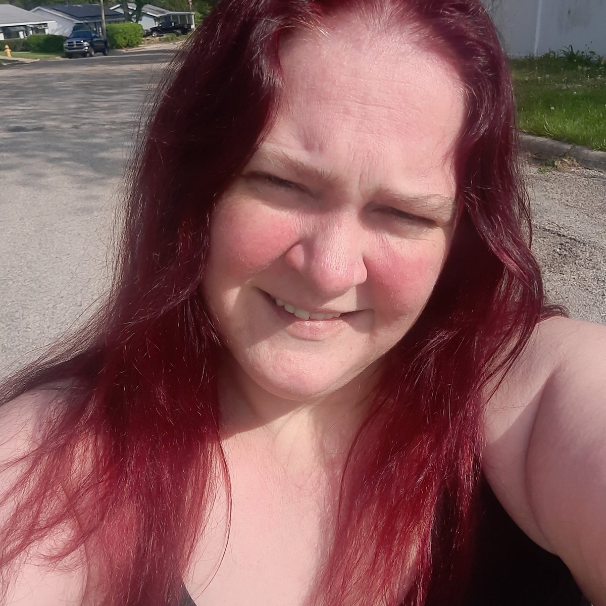 PrincessRedLive's tweet photo. Dyed my hair today enjoyed a walk after #haircare #tuesdayvibe https://t.co/avhyVYx7mu