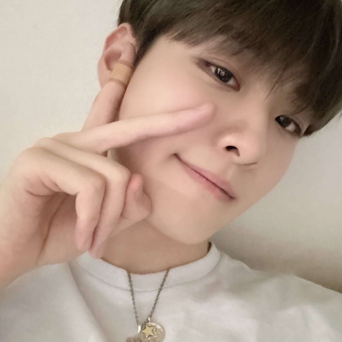 wkn_audition's tweet image. [#성민]

여러분 보고 싶어요~~
이쁘게 나온 셀카가 있어서
보여드리고 싶었어요😻😻
사랑해요🫶🏻

#오성민 #OHSUNGMIN