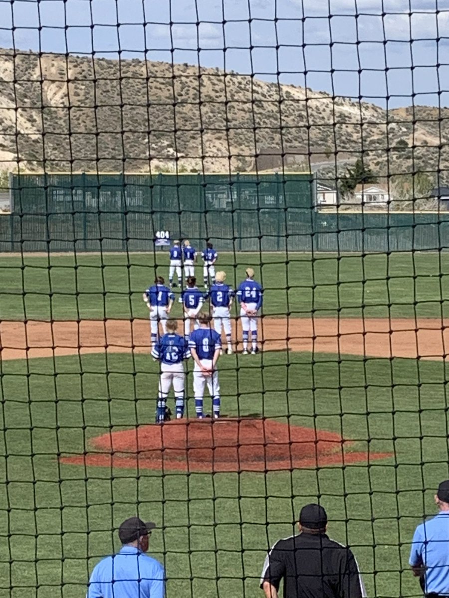 mcqbaseball's tweet photo. McQ pulls off the W w/ a walk-off walk by Bein, beating Douglas 4-3.  Sheltra allowed 5 hits, 2 runs over 6 2/3 innings, striking out 5 &amp; walking one. Gilles came in as relief for the win. Sheltra &amp; McNamara w/ multiple hits to lead the Lancers. @RGJpreps @McQAthletics https://t.co/KgqQ4gUtQc