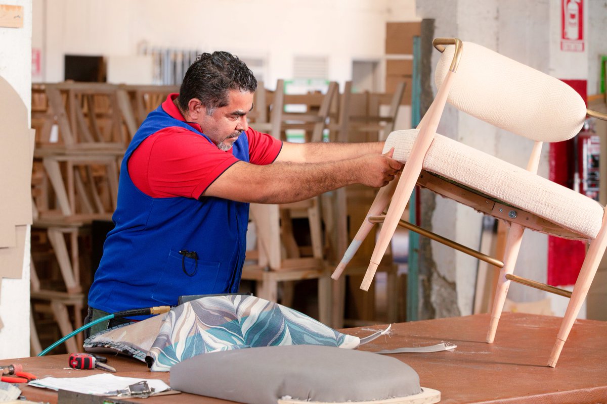 3DBajascan's tweet photo. Contratar a un fotógrafo de producto para tus muebles puede ayudarte a mejorar la calidad de tus imágenes, aumentar la percepción de tu marca, mejorar la experiencia del cliente y finalmente incrementar las ventas. Conoce nuestros servicios durante @EXPOMuebleBC_ #3dBajaScan https://t.co/8Z09uSZz5n