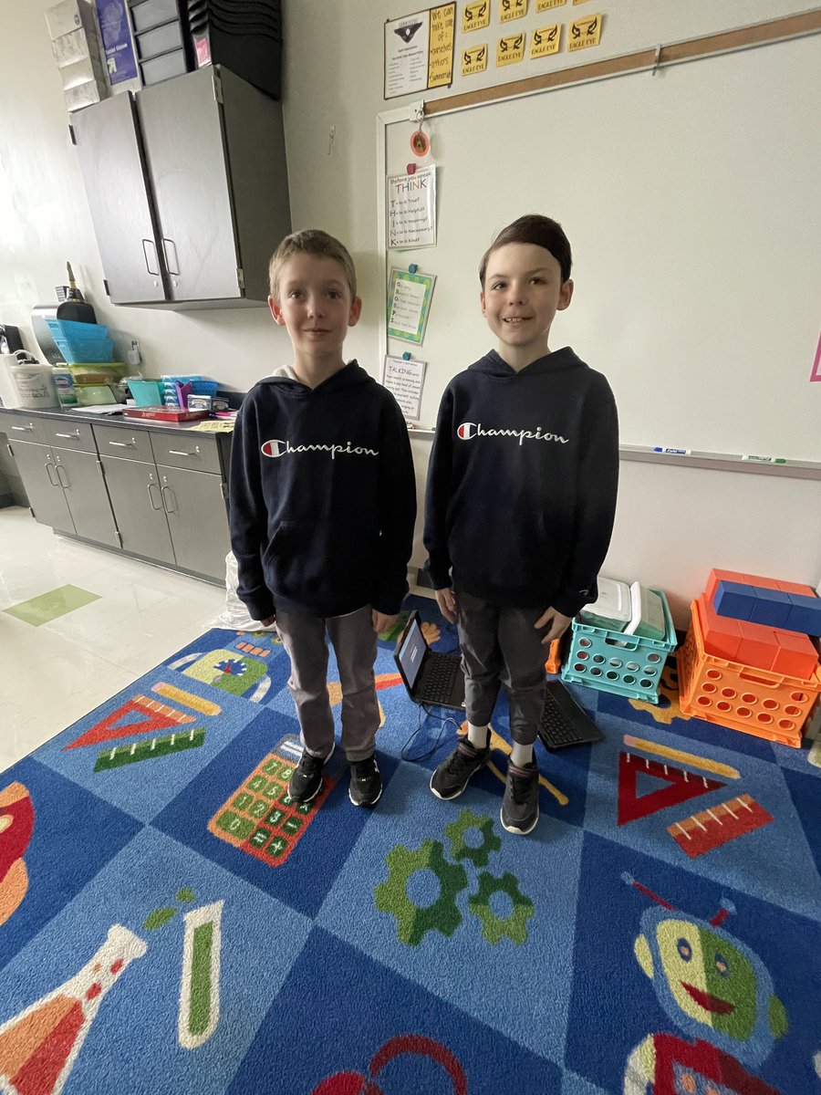 Paige Tabar tweet media