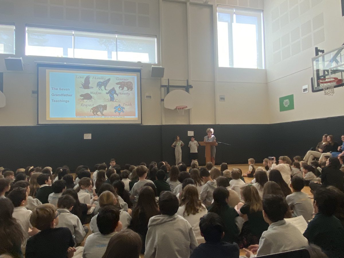 Sarah Charley tweet media