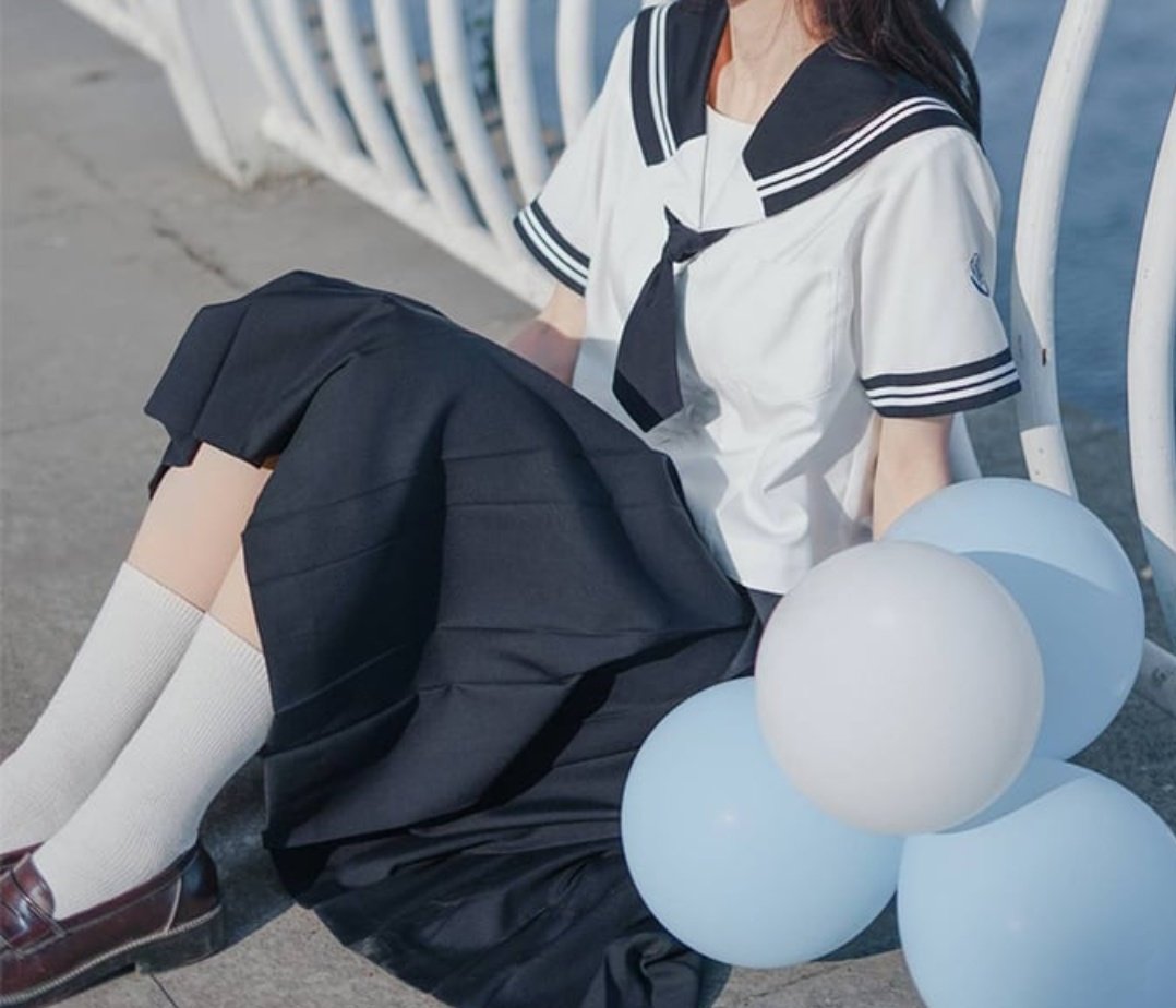 sakurabloom0's tweet photo. 夏服セーラーは青春の服✨ https://t.co/M6jbLRYKM7