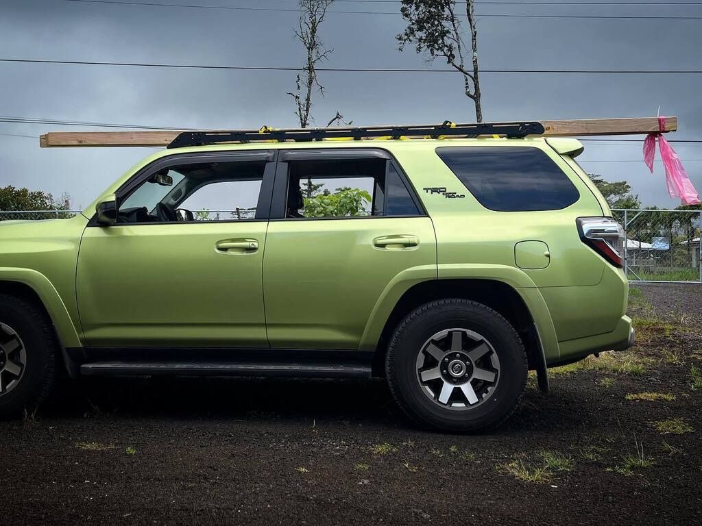 Love having a roof rack! #4runner #4runnah #trdoffroad #toyota4runner #toyota #limerush  #limerush4runner #4runnersofinsta
#4runnerlifestyle #toyota4×4
#4×4 #roofrack #diy #prinsu instagr.am/p/CsC82p9LJbf/