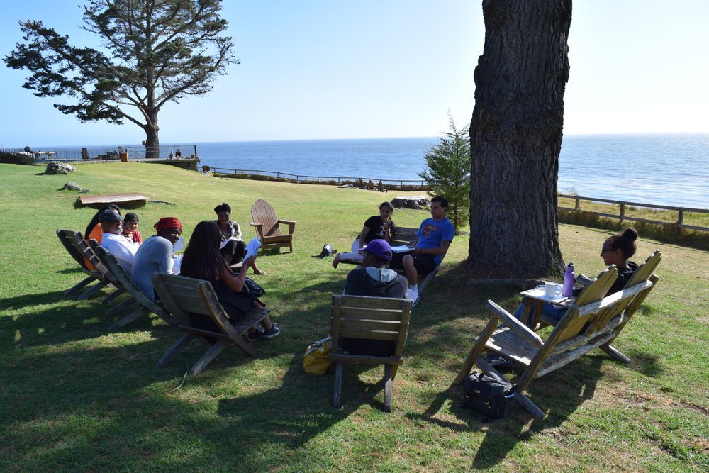akuyoegraham's tweet photo. Miracles happen when young people  journey away from the city and into the quite nature where they can focus on bettering themselves 💭🦋 #SpiritAwakeningFoundation #esalen #Retreat #MamaAkuyoe #esaleninstitute #BigsurCA https://t.co/vuvG9y13aJ