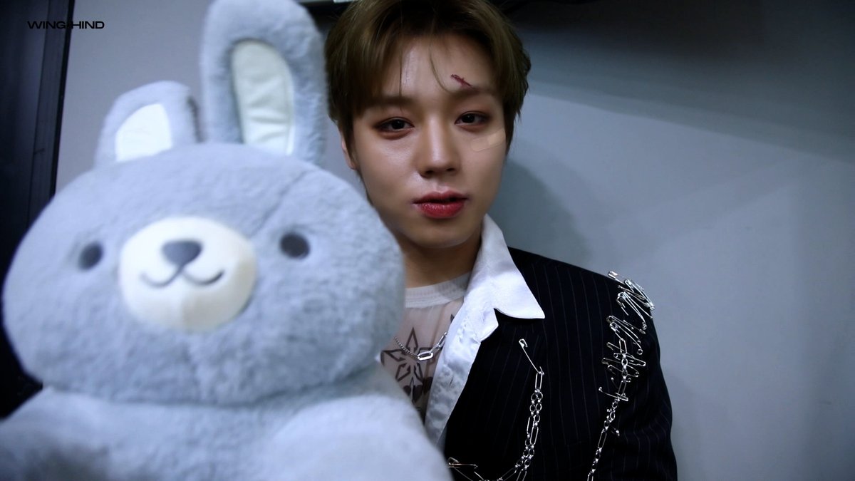 Park_Jihoon_twt's tweet photo. 'Blank Effect (무표정)' 음악방송 비하인드 #2

🎥 https://t.co/pnkxnDzLSQ

#WINGHIND #윙하인드
#PARKJIHOON #박지훈
#Blank_or_Black #Blank_Effect https://t.co/40SOh12EeE