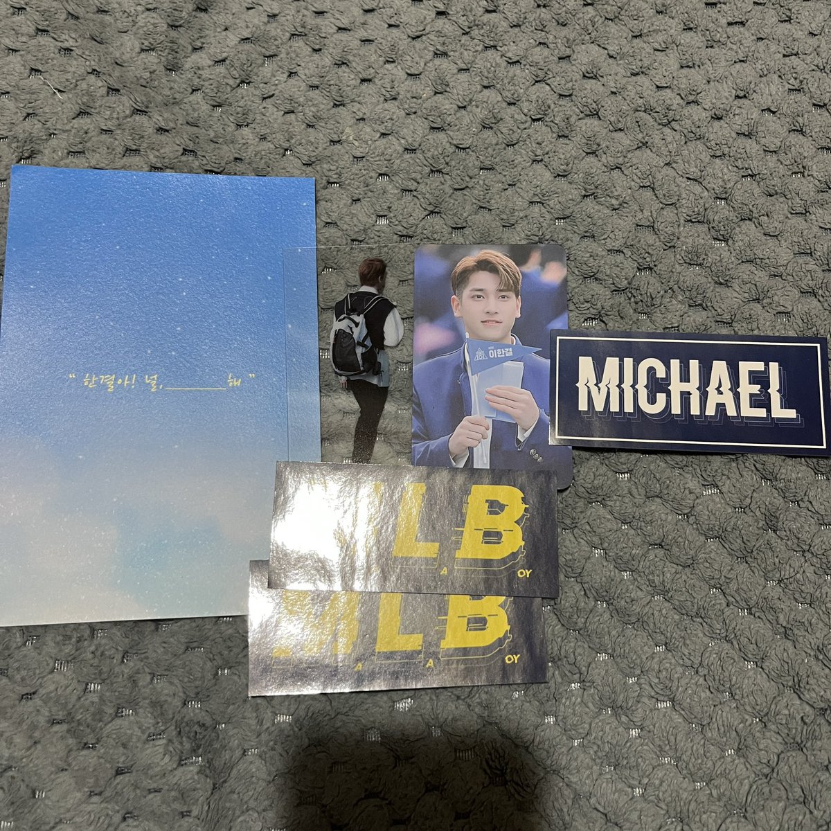 s0907890's tweet photo. 이한결 슬로건 양도 0.4

DM 또는 오픈채팅
https://t.co/ue86BrvK8z

엑스원 x1 원잇  one it 한승우 조승연 김우석 김요한 이한결 차준호 손동표 강민희 이은상  남도현 빅톤 우즈 크래비티 위아이 bae173 드리핀 미래소년 https://t.co/2ao7QzFdn7