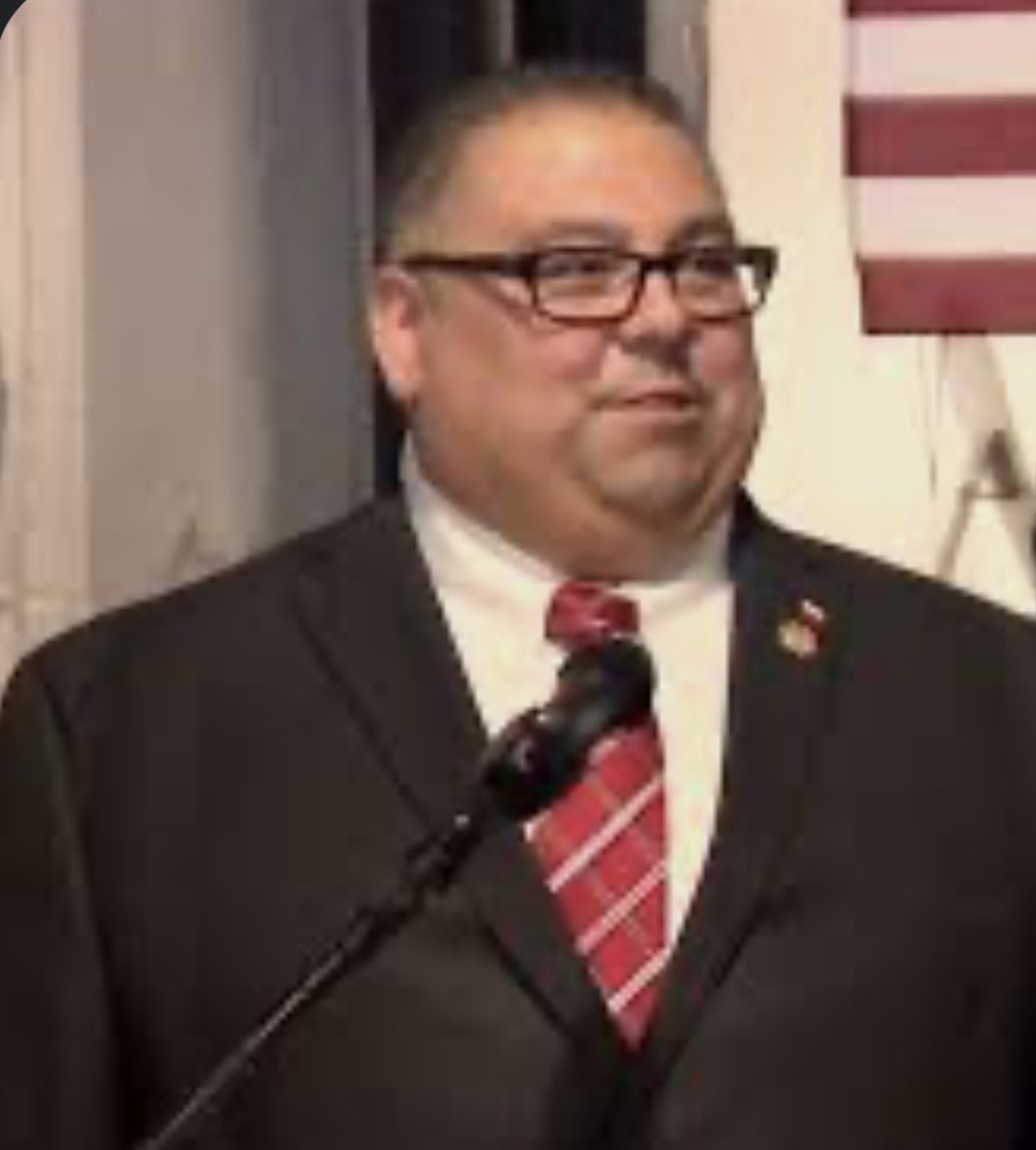 berlie72's tweet photo. @RyanGuillen ,@DadePhelan , Dustin Burrows…
I promise you WE’RE NOT DONE!!! I will do everything I possibly can to make sure ALL your constituents know exactly how callous, heartless, cold-hearted you really are!! https://t.co/NDshIALHdR
