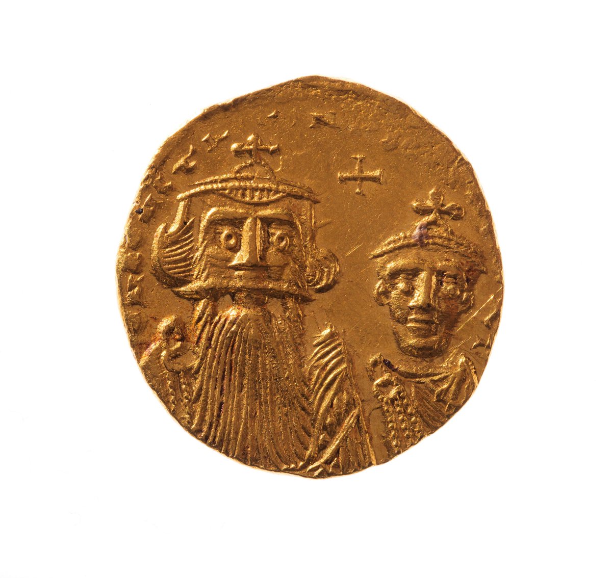 MacquarieMuseum's tweet photo. Rolling with #numismatic focused content, our next #objectoftheday is U620. 

A gold solidus minted in #Constantinople, modern #Istanbul between 654 - 659 CE and features the busts of #Constans [left] and #ConstantineIV [right]. The reverse depicts a cross-potent on three steps. https://t.co/peTr4cLrvY