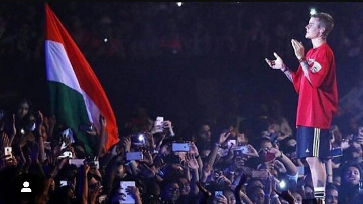 chiral_molecule's tweet photo. Happy "Purpose" Day Indian Beliebers 💜

@JBTSinIndia ❤

#Purposetourindia https://t.co/i7jECRmRHz