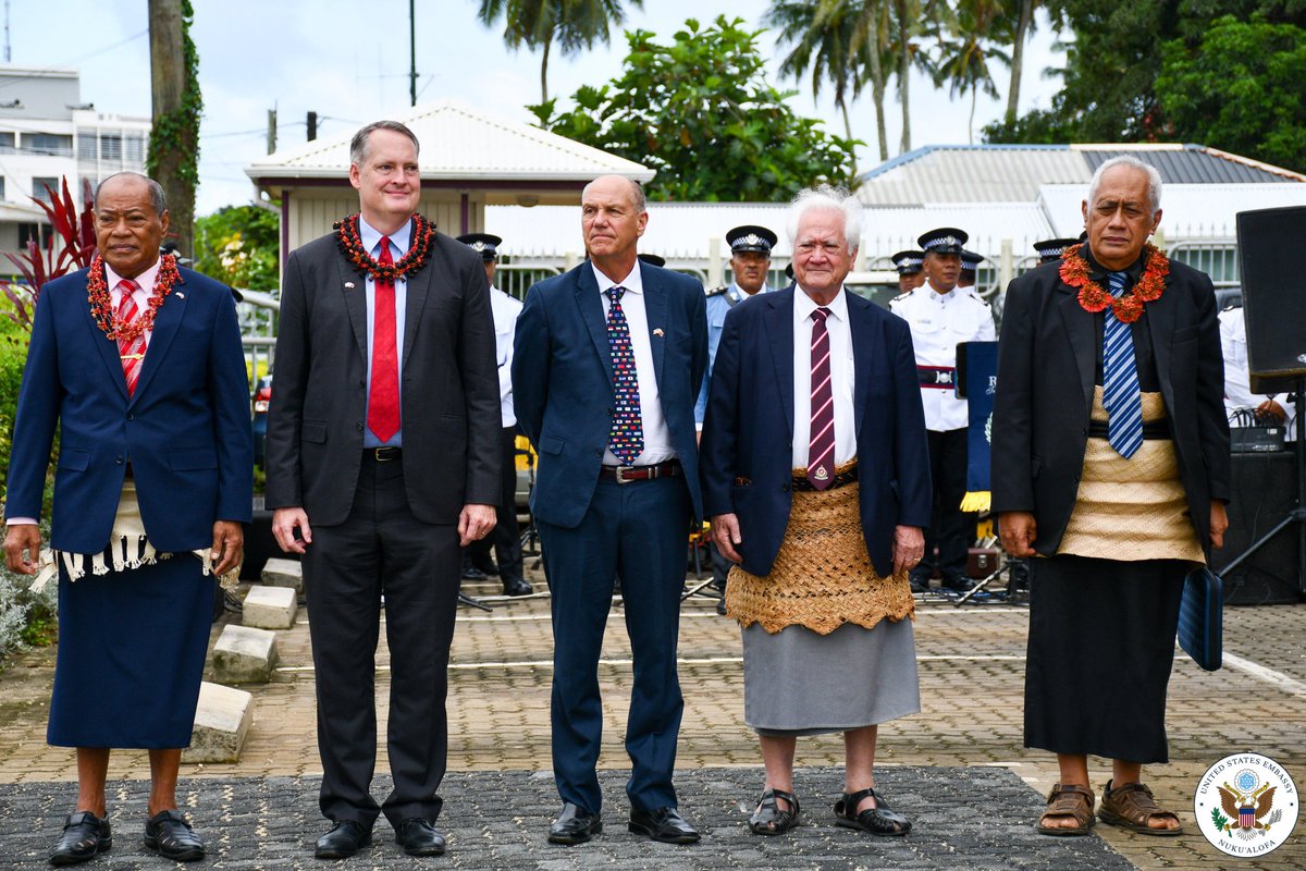 ConsulateKoT's tweet photo. The Kingdom of Tonga celebrates a historic milestone as the ceremonial flag raising officially opens the new US Embassy in the capital, Nuku'alofa. The establishment of the Embassy marks an important moment in the longstanding and strong relations between our two nations. 🇹🇴🇺🇸 https://t.co/Tq8koAn7KC