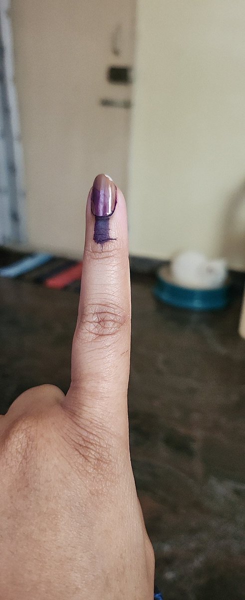 cooper_simran's tweet photo. #KarnatakaElections2023 #youthforkarnataka
#NOTA 🫣 #bangalorecity https://t.co/uUgHrgWrYm