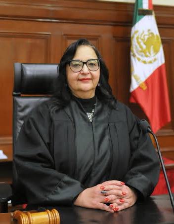 Lizgottik's tweet photo. El Premio Derechos Humanos 2023// Premio al tírano del año 2022 https://t.co/YOO4yCJ8mm