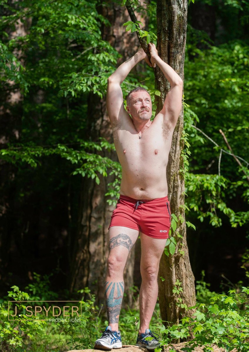 imagingbytaye's tweet photo. All the way from Virginia. Had a great time photographing @Scuba_Daddyxxx in Raleigh over the weekend. More to come from the session, so stay tune!
#jspyderproductions #malephotography #meninnature #daddystatus #gayphotographer #onlyfansmodel #LGBTQ #gayveteran #Collabs https://t.co/PA27fWzQS7