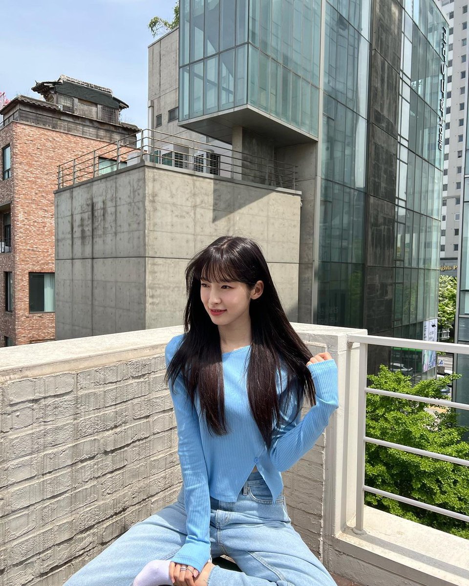 byeonarin's tweet photo. 🐦🐦🐦🐦 https://t.co/FlNhQ4ySDM