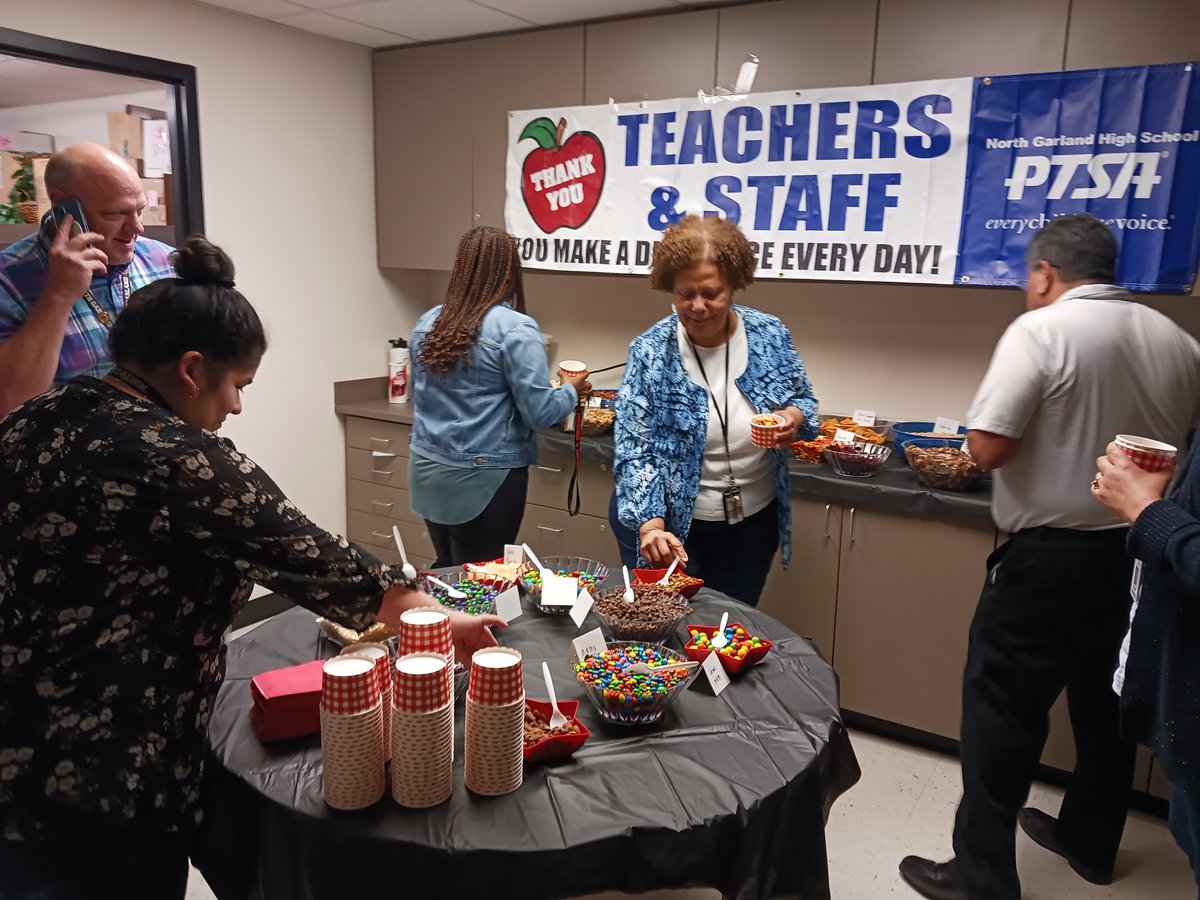 north_ptsa's tweet photo. Celebrating #TeacherAppreciationWeek2023  with a sweet &amp; salty bar. Thanks to the generous donations from @nothingbundt  @raisingcanes and @HTeaO everyone (including bus drivers) got gift cards @NGHS_Raiders @gisdbuses https://t.co/gbrPqHso6p