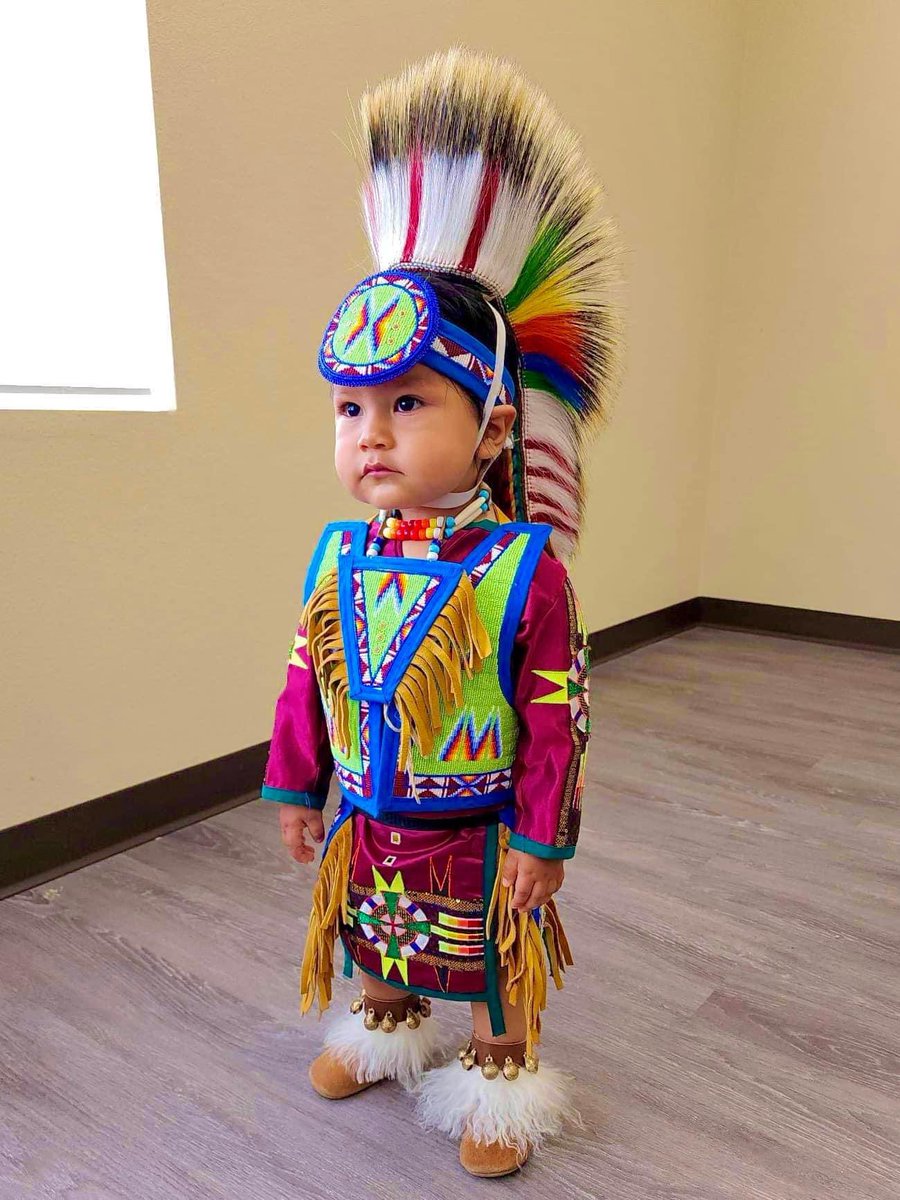 Nativetoday_'s tweet photo. Our little man is all ready to dance this weekend 💚💙 https://t.co/Pmf0UMWU9U